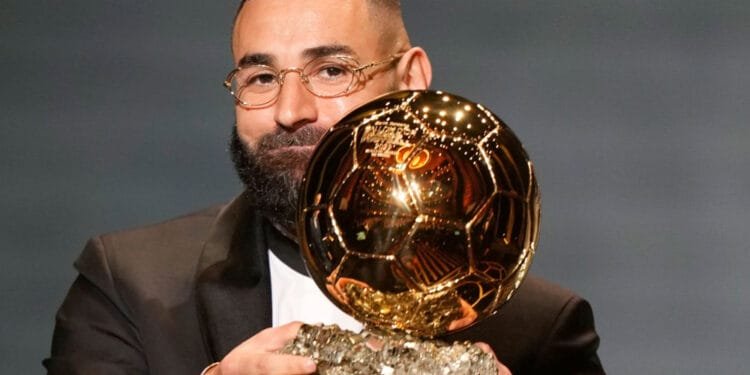 Ballon d'or France 2022 : Karim Benzema vainqueur du trophée