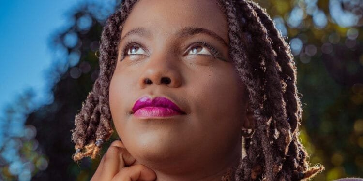 Entretien avec Adlyne Bonhomme, voix émergente de la poésie haïtienne